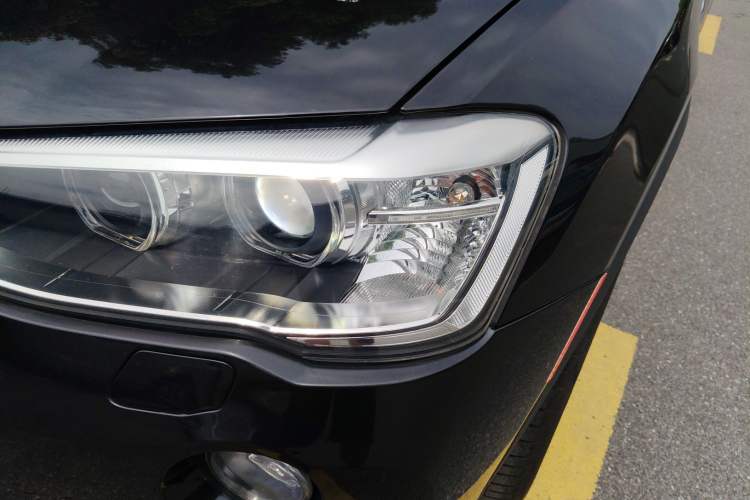 Used BMW X3 2016 sDrive20i Left Front Headlight