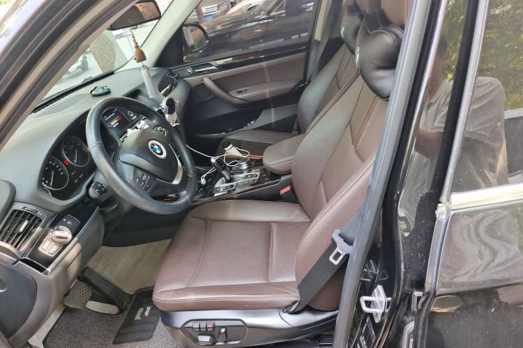 Used BMW X3  Left Front Seat