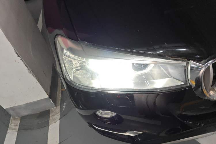 Used BMW X3 2016 sDrive20i Right Front Headlight