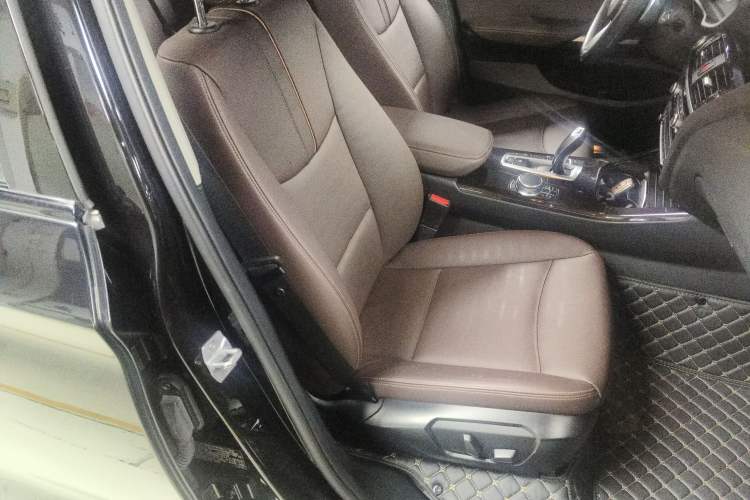 Used BMW X3 2016 xDrive20i M Sport Edition Right Front Seat