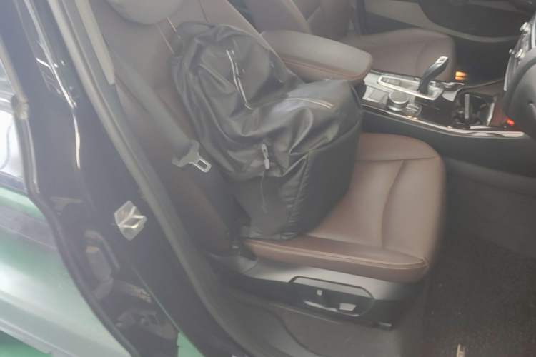 Used BMW X3 2016 xDrive20i M Sport Edition Right Front Seat