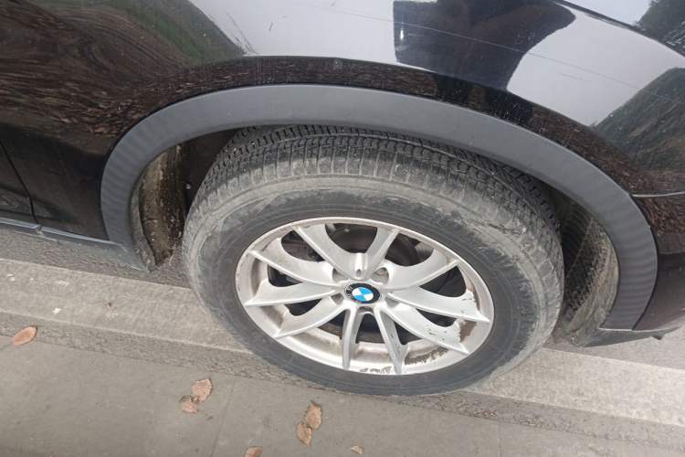Used BMW X3 2016 sDrive20i Right Front Wheel Hub