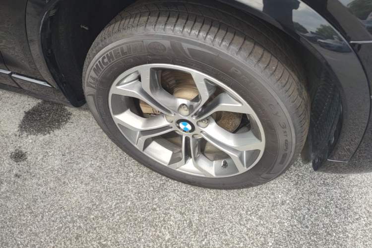 Used BMW X3 2016 xDrive20i M Sport Edition Right Front Wheel Hub