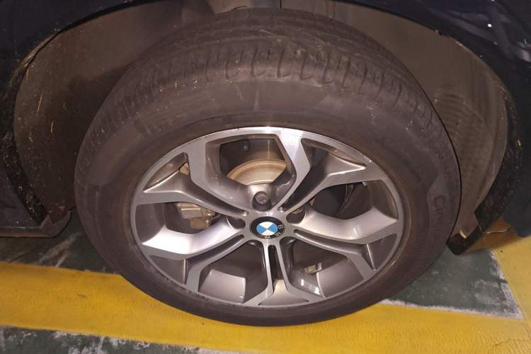 Used BMW X3 2016 xDrive20i M Sport Edition Right Front Wheel Hub