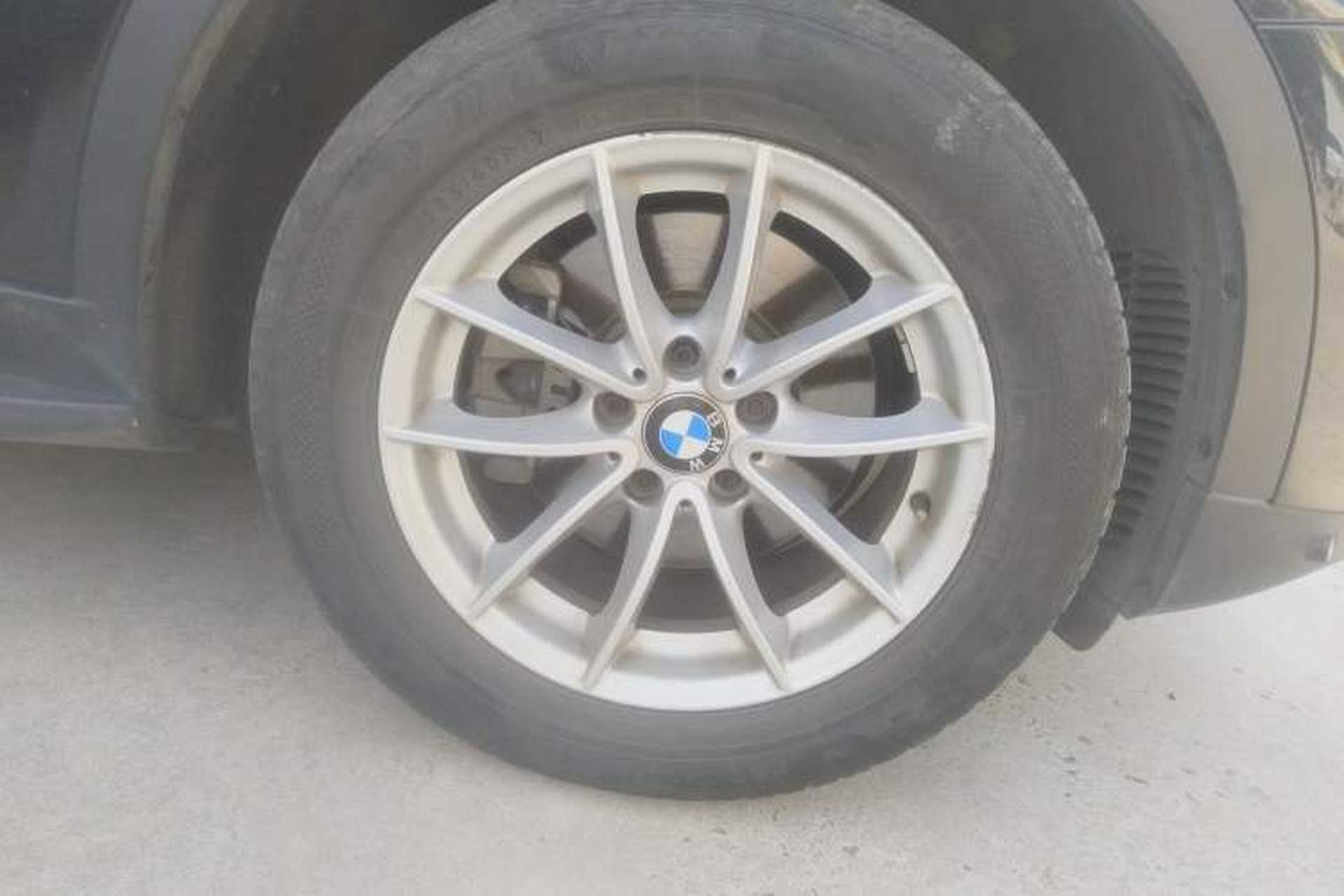 Used BMW X3 2016 sDrive20i Right Front Wheel Hub