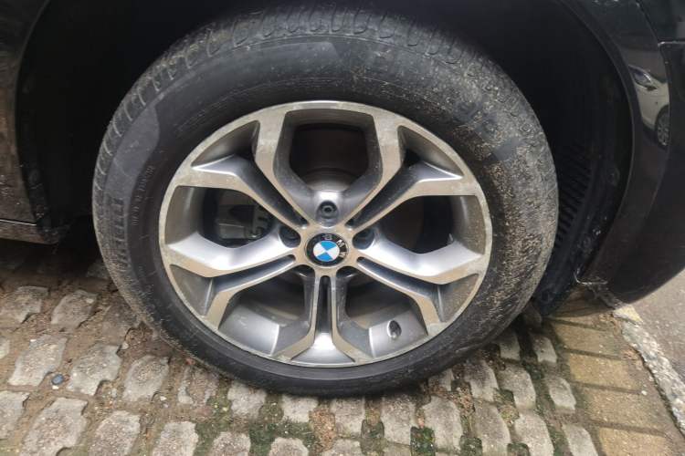 Used BMW X3 2016 xDrive20i M Sport Edition Right Front Wheel Hub