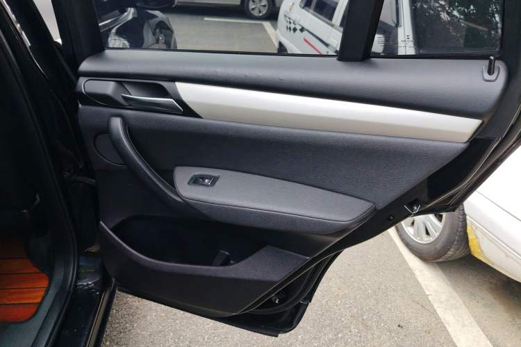 Used BMW X3 2016 sDrive20i Right Rear Door Interior
