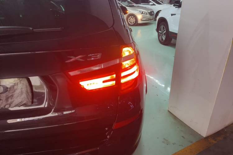 Used BMW X3 2016 sDrive20i Right Rear Taillight