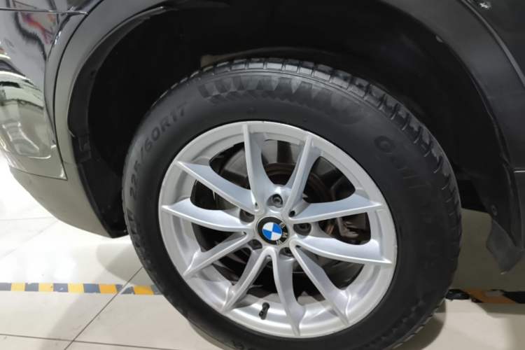 Used BMW X3 2016 sDrive20i Right Rear Wheel Hub