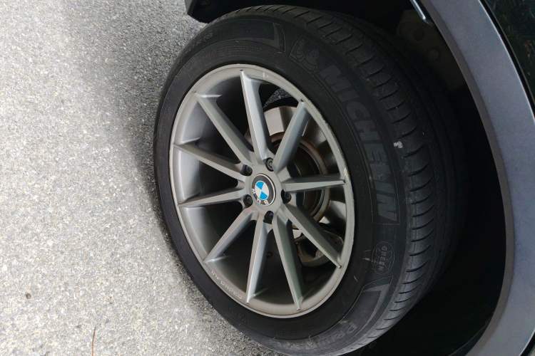 Used BMW X3 2016 sDrive20i Right Rear Wheel Hub