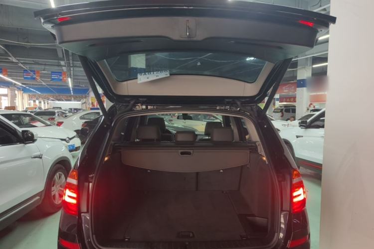 Used BMW X3 2016 sDrive20i Trunk