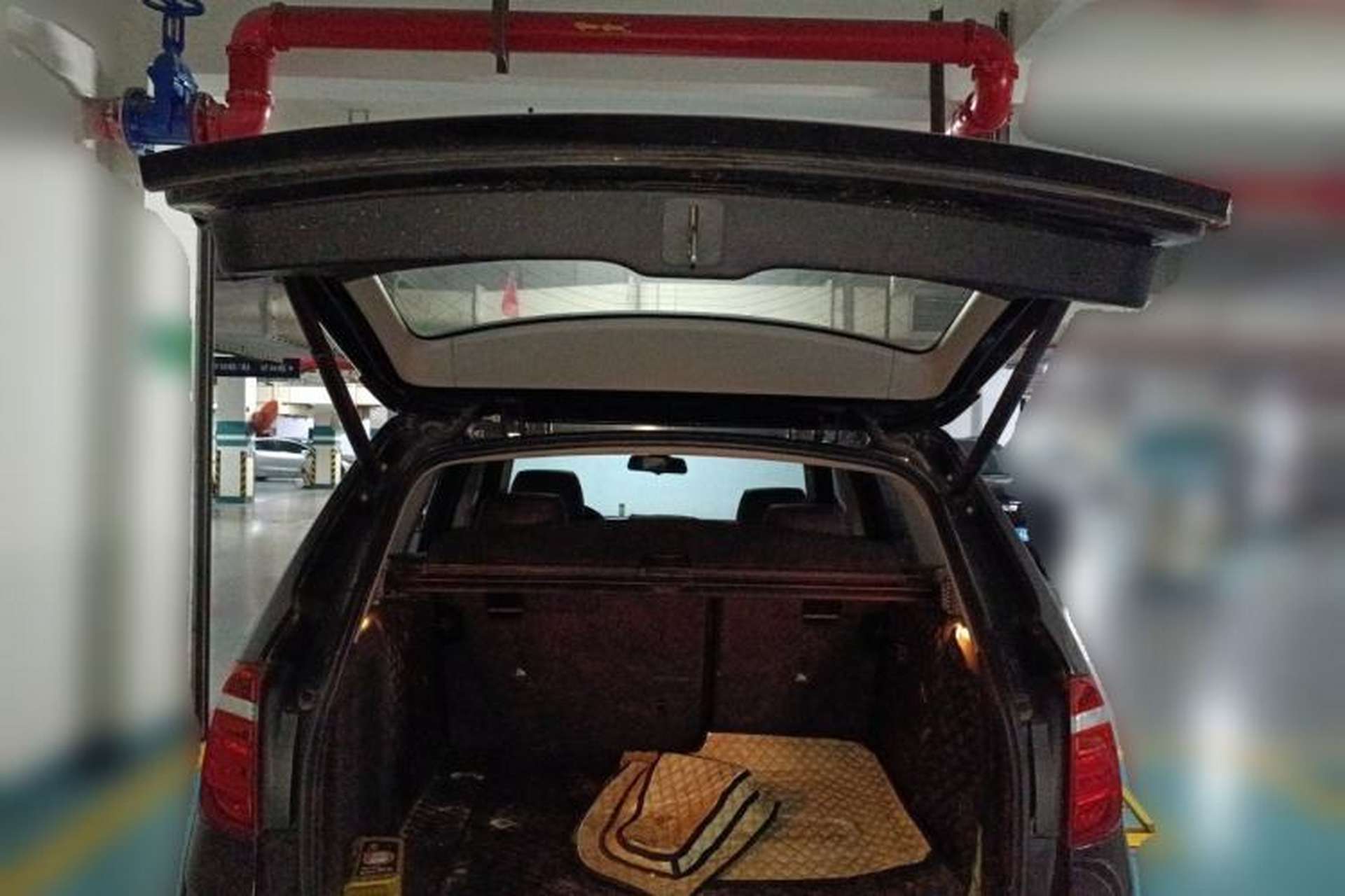 Used BMW X3 2016 sDrive20i Trunk