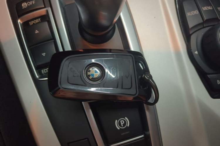 Used BMW X3 2016 sDrive20i Vehicle Key