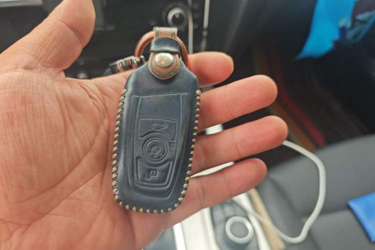 Used BMW X3 2016 sDrive20i Vehicle Key