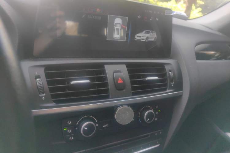 Used BMW X3 2016 sDrive20i Audio And AC Panel
