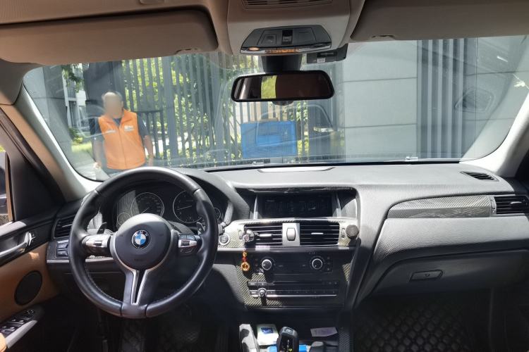 Used BMW X3 2016 sDrive20i Center Console