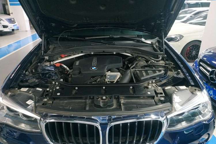 Used BMW X3 2016 sDrive20i Engine Bay