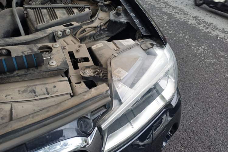 Used BMW X3 2016 xDrive20i M Sport Edition Engine Bay Left