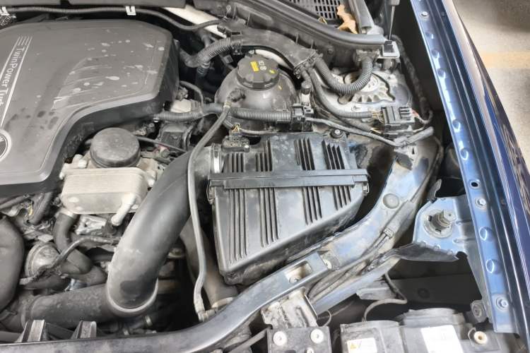Used BMW X3 2016 sDrive20i Engine Bay Left