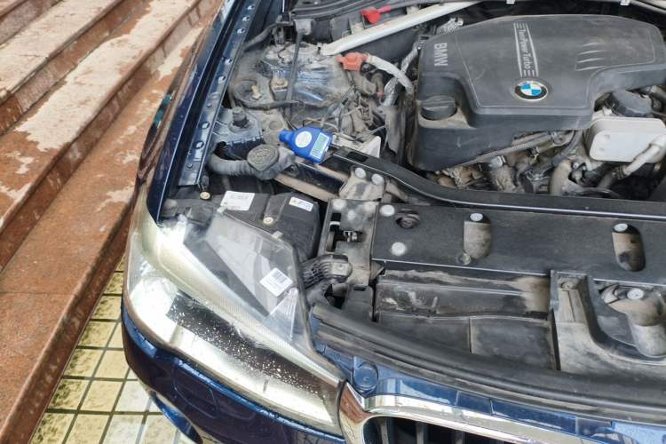 Used BMW X3 2016 sDrive20i Engine Bay Right
