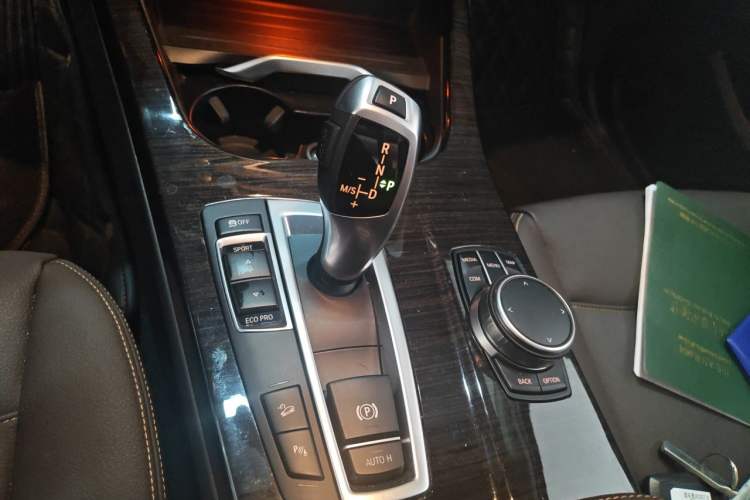 Used BMW X3 2016 xDrive28i M Sport Edition Gear Lever
