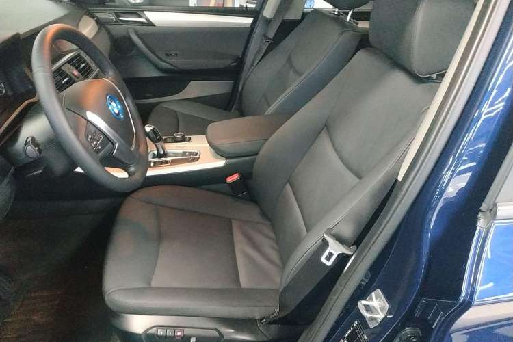 Used BMW X3 2016 sDrive20i Left Front Seat