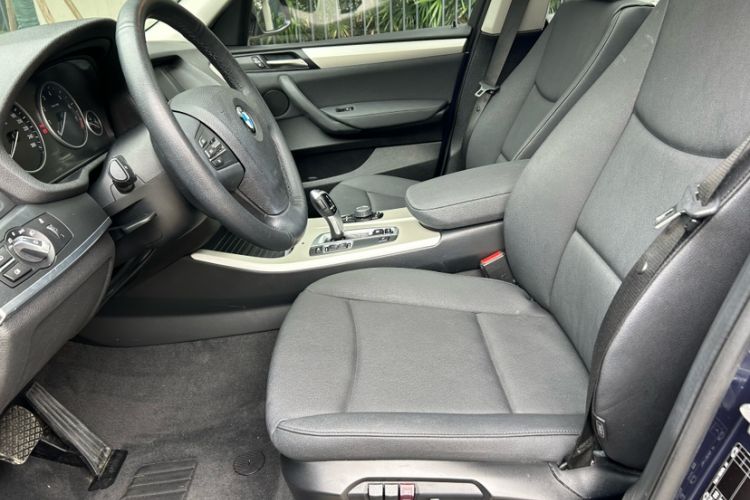 Used BMW X3 2016 sDrive20i Left Front Seat