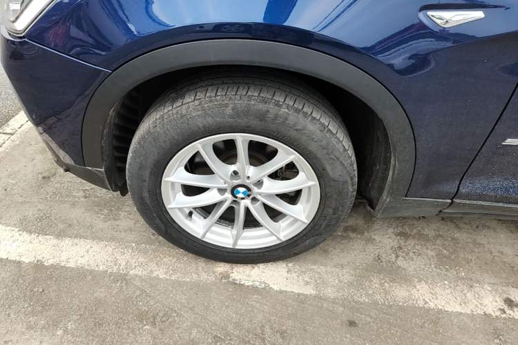 Used BMW X3 2016 sDrive20i Left Front Wheel Hub