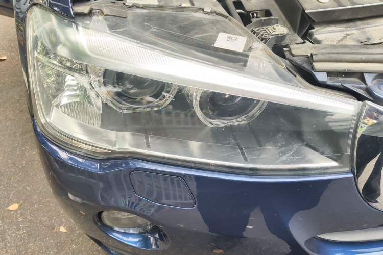 Used BMW X3 2016 sDrive20i Right Front Headlight