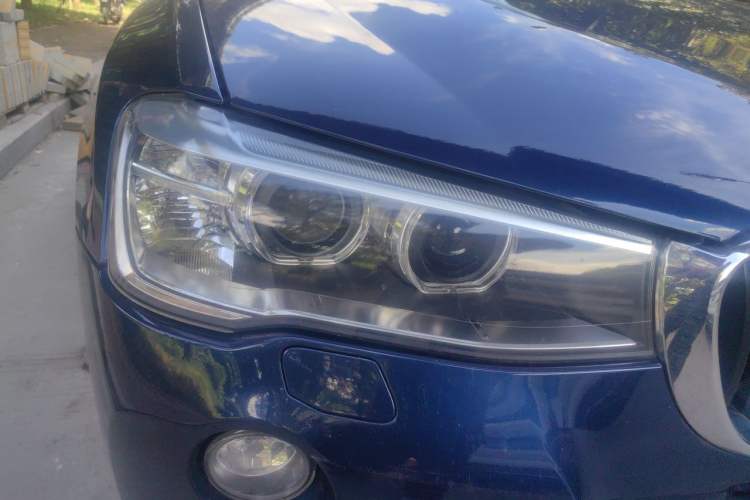 Used BMW X3 2016 sDrive20i Right Front Headlight