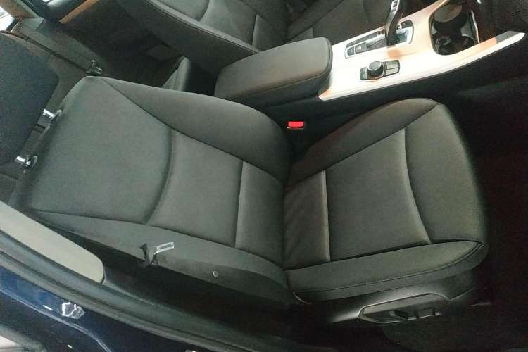 Used BMW X3 2016 sDrive20i Right Front Seat
