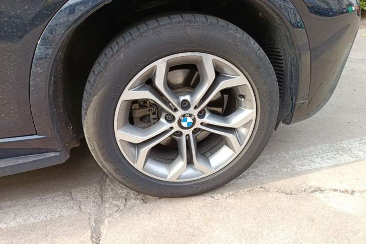 Used BMW X3 2016 xDrive20i M Sport Edition Right Front Wheel Hub