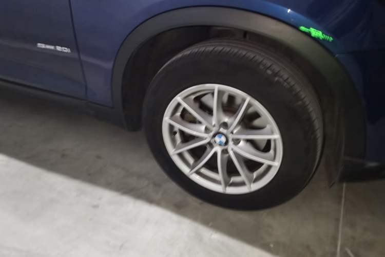 Used BMW X3 2016 sDrive20i Right Front Wheel Hub