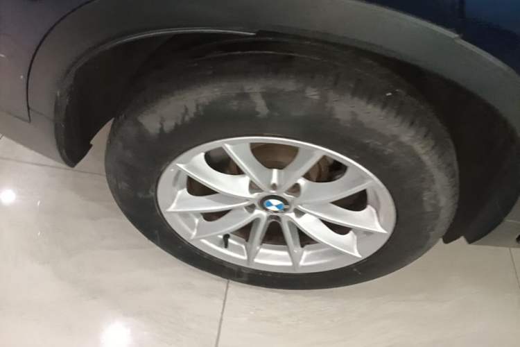 Used BMW X3 2016 sDrive20i Right Rear Wheel Hub