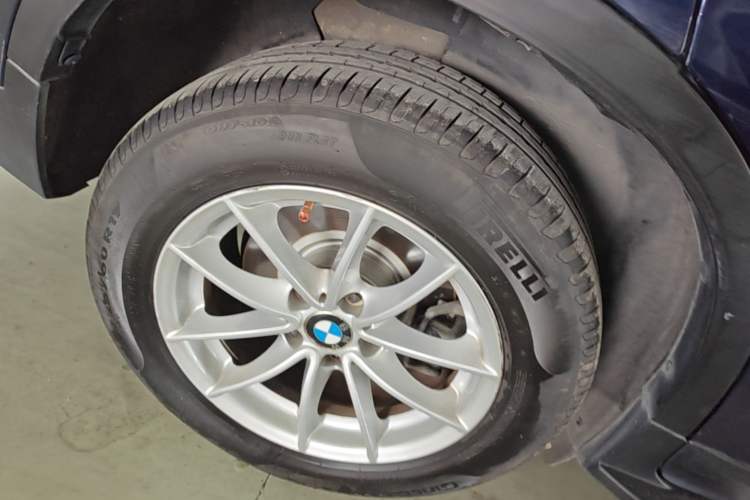 Used BMW X3 2016 sDrive20i Right Rear Wheel Hub