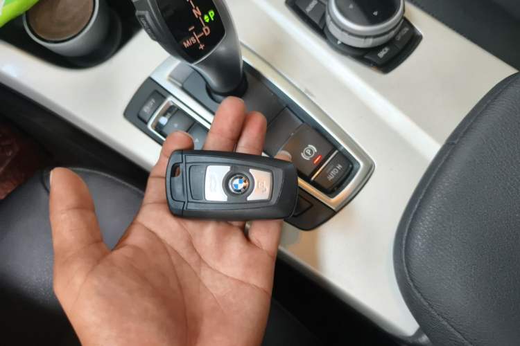 Used BMW X3 2016 sDrive20i Vehicle Key
