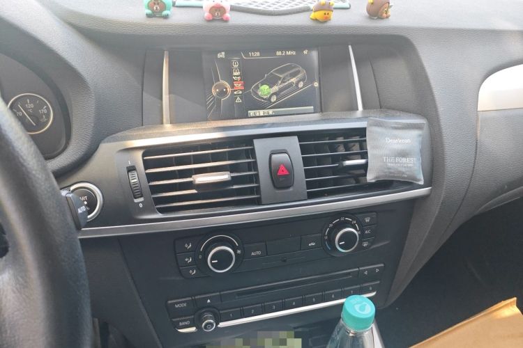 Used BMW X3 2016 sDrive20i Audio And AC Panel