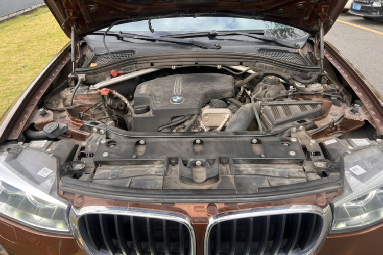 Used BMW X3 2016 sDrive20i Engine Bay
