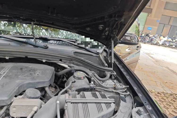 Used BMW X3 2016 xDrive20i M Sport Edition Engine Bay Left