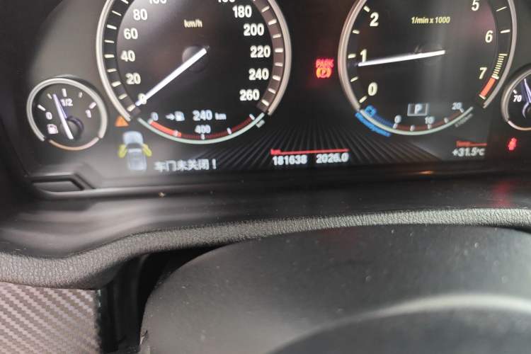Used BMW X3 2016 xDrive20i M Sport Edition Odometer Close Up