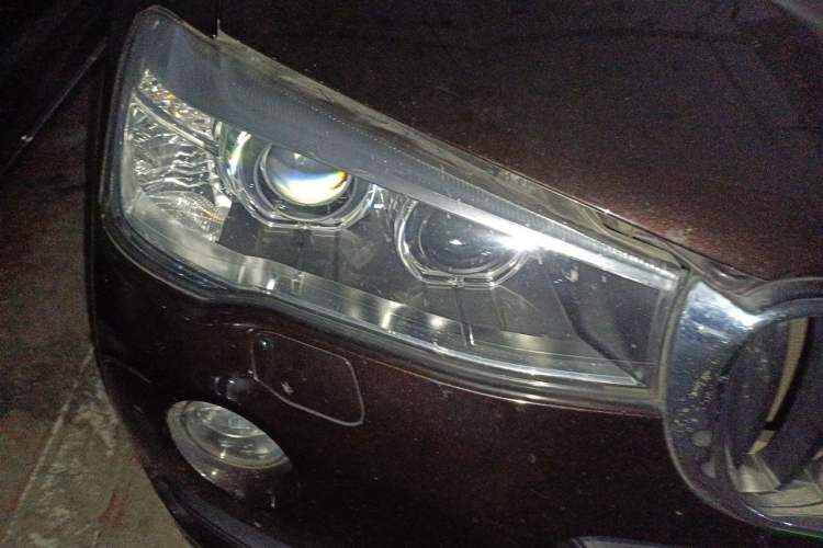 Used BMW X3 2016 sDrive20i Right Front Headlight
