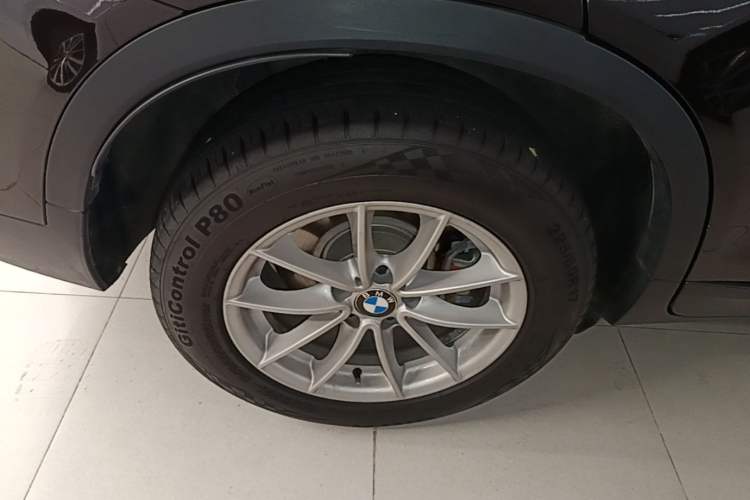 Used BMW X3 2016 sDrive20i Right Rear Wheel Hub