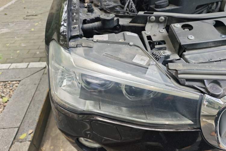 Used BMW X3  Right Front Headlight