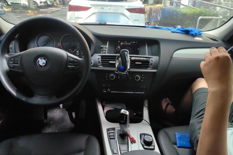 Used BMW X3 2016 sDrive20i Center Console