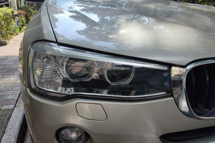 Used BMW X3 2016 sDrive20i Right Front Headlight