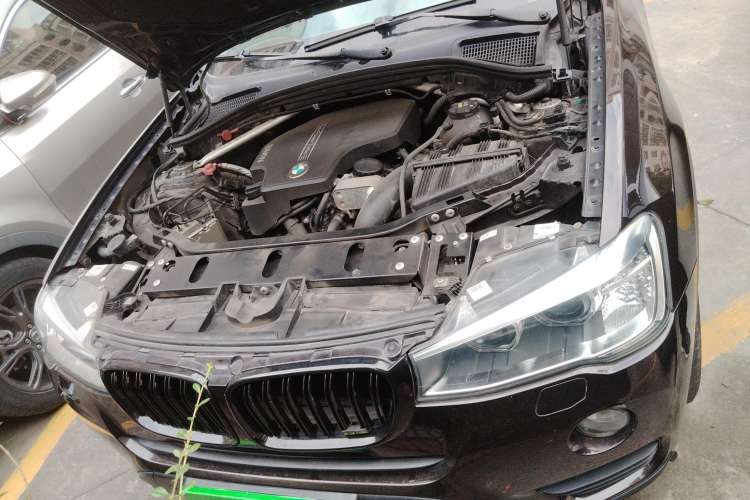 Used BMW X3 2016 sDrive20i Engine Bay