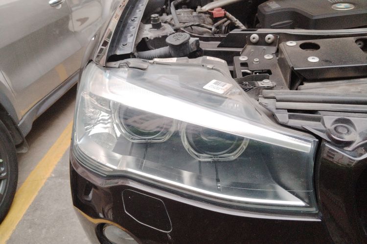 Used BMW X3 2016 sDrive20i Right Front Headlight