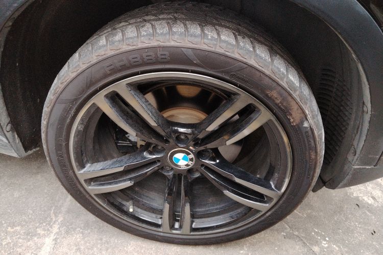 Used BMW X3 2016 sDrive20i Right Front Wheel Hub