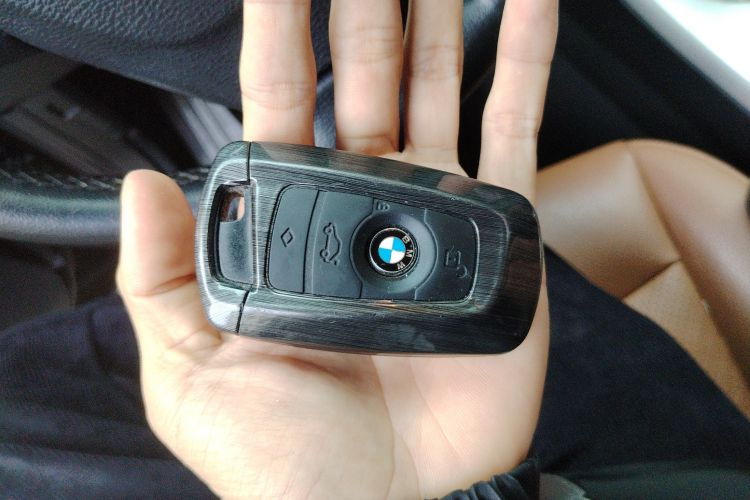 Used BMW X3 2016 sDrive20i Vehicle Key
