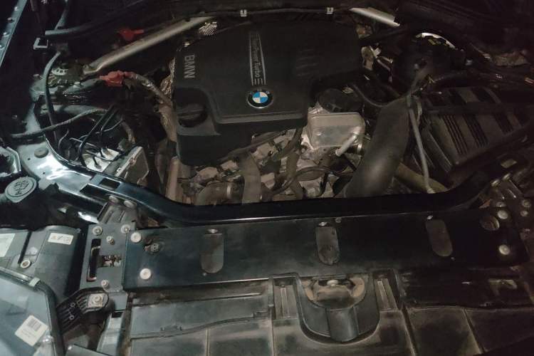 Used BMW X3 2016 xDrive20i M Sport Edition Engine Bay